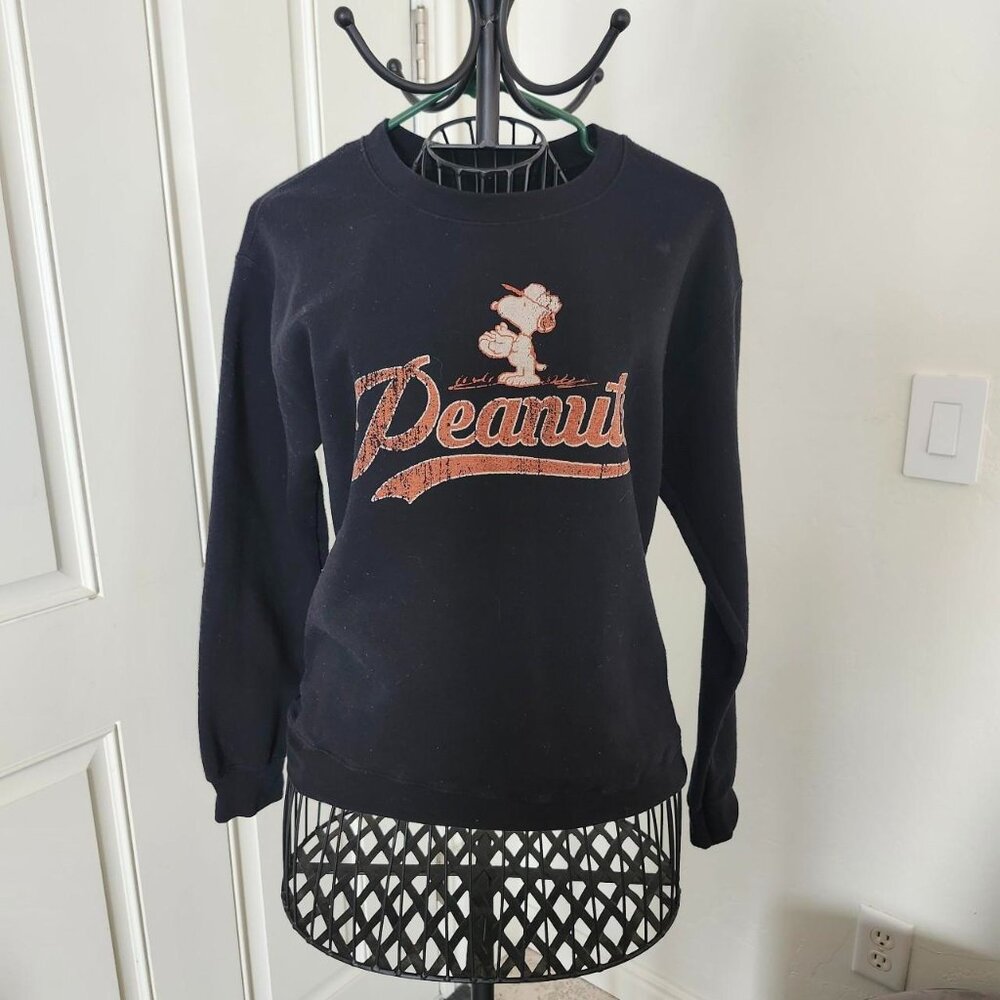 Desert Dreamer Peahttps://media-photos.nuts Crewneck Sweatshirt Woman Size Small